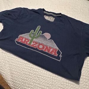 Arizona- Nike Mens Tee Size Small